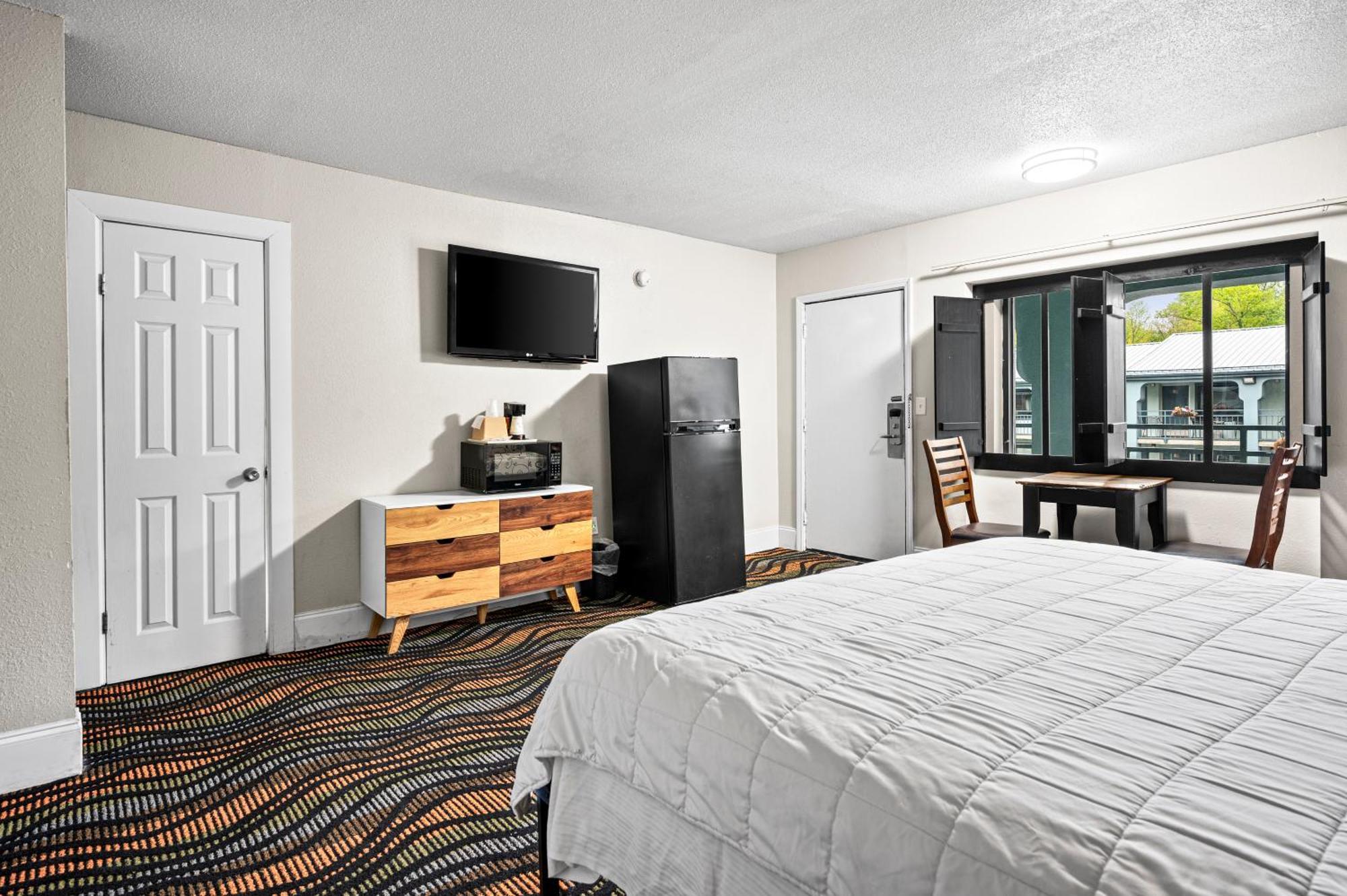 Country Town N' Suites แกตลิงเบิร์ก ภายนอก รูปภาพ